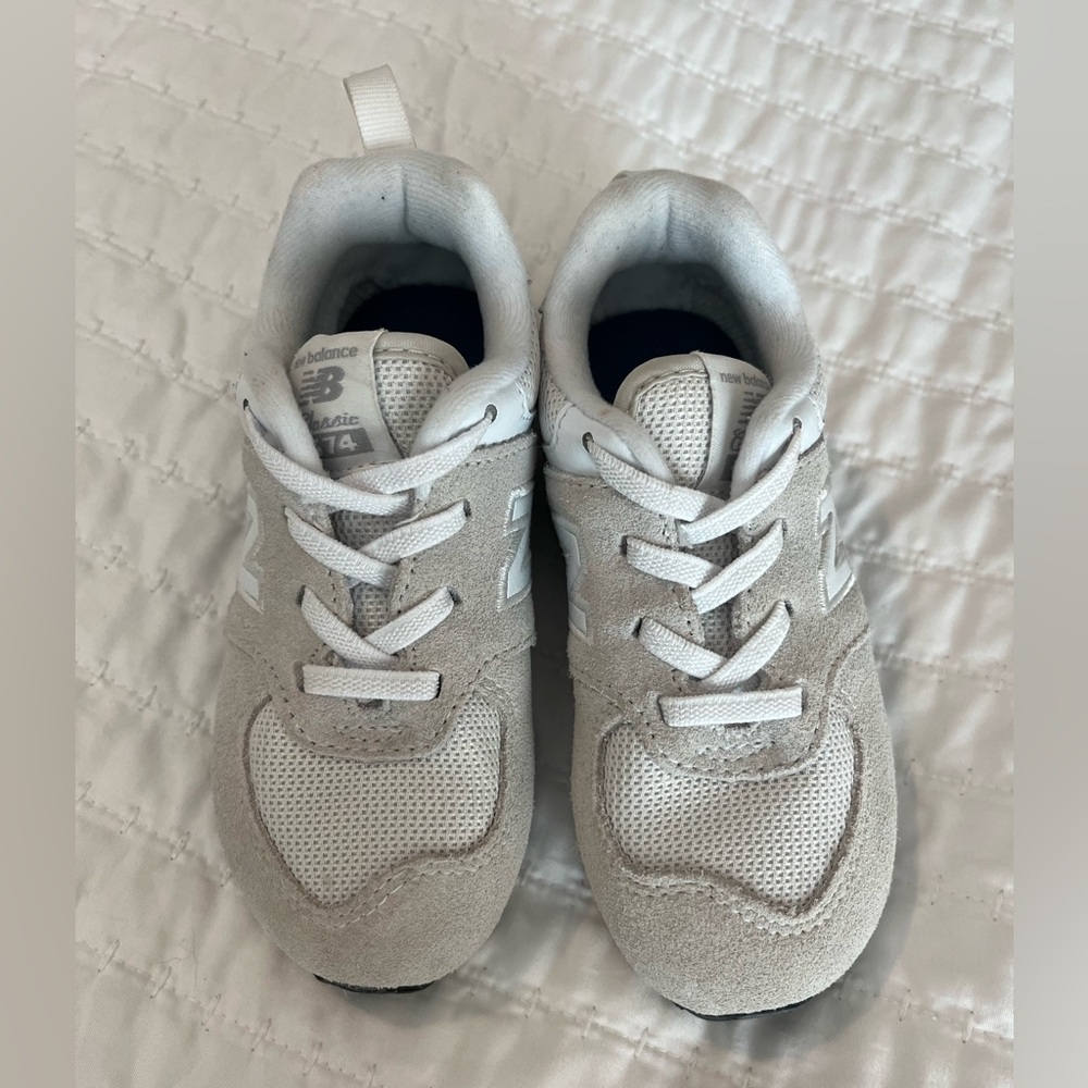 Brand new new balance 574